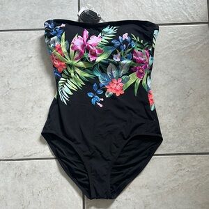 NWT Tommy Bahama Coastal Gardens Bandeau‎ One Piece Swimsuit